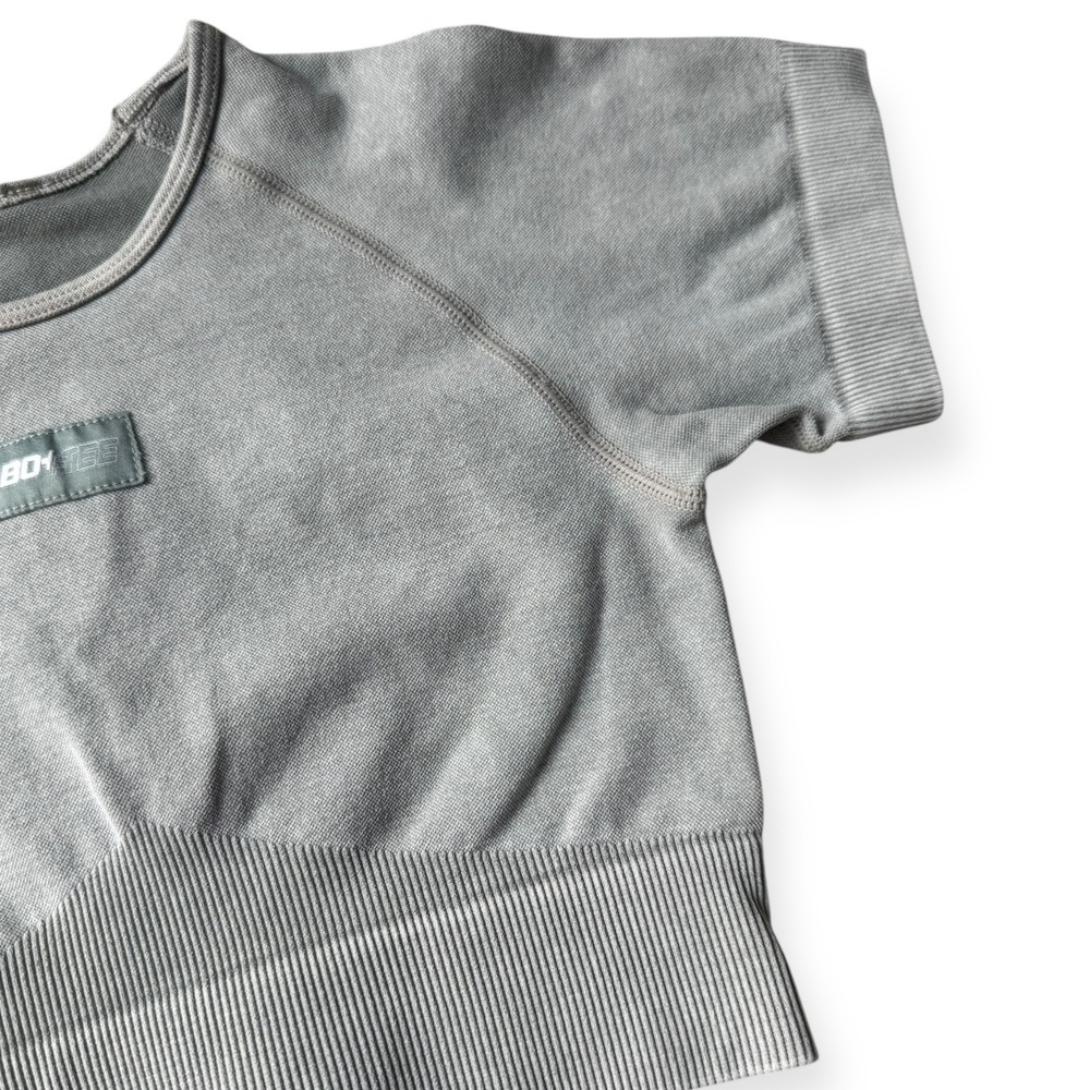 BO+TEE Women's Green Ribbed Cropped Workout‎ Top